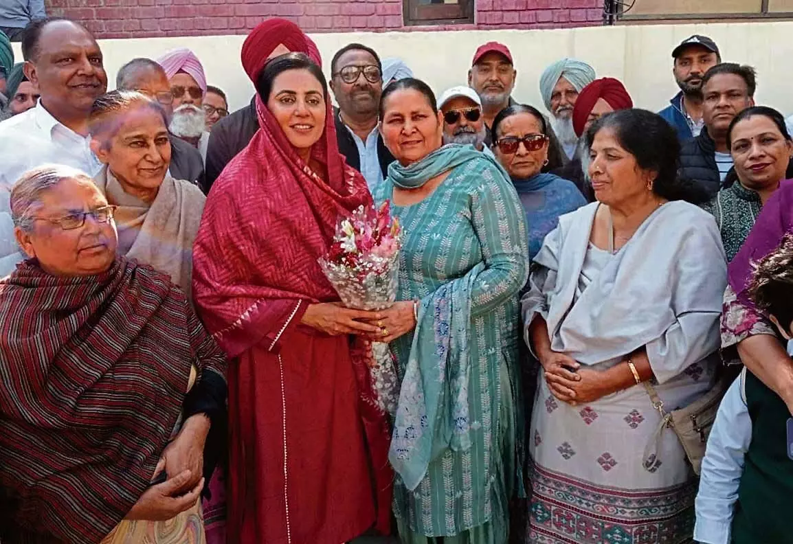 पंजाब कांग्रेस प्रमुख राजा वारिंग की पत्नी अमृता बठिंडा में सक्रिय