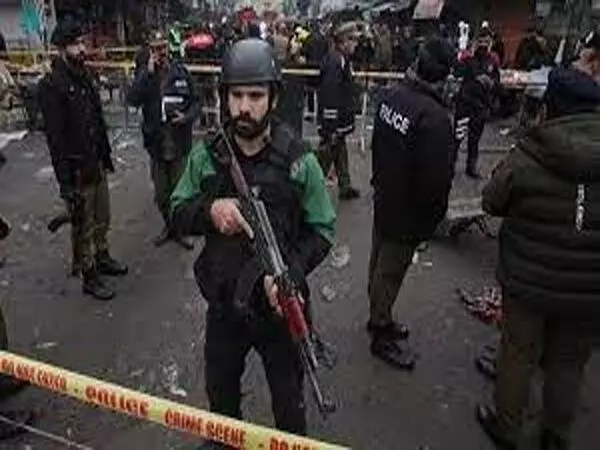 पाकिस्तान ने चार आतंकियों को मार गिराया