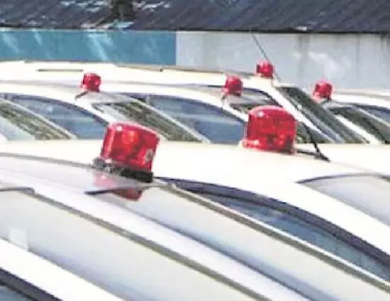 गुवाहाटी पुलिस लापता वीआईपी कार की तलाश में जुटी, रेड अलर्ट जारी किया