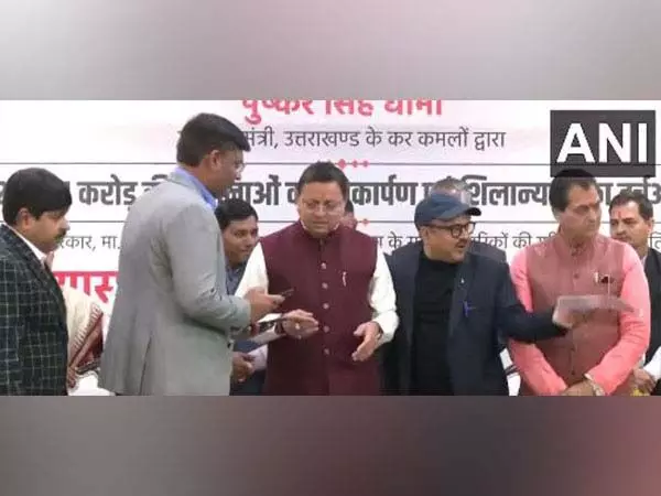 सीएम धामी ने 8,275 करोड़ रुपये की विकास योजनाओं का किया उद्घाटन और शिलान्यास