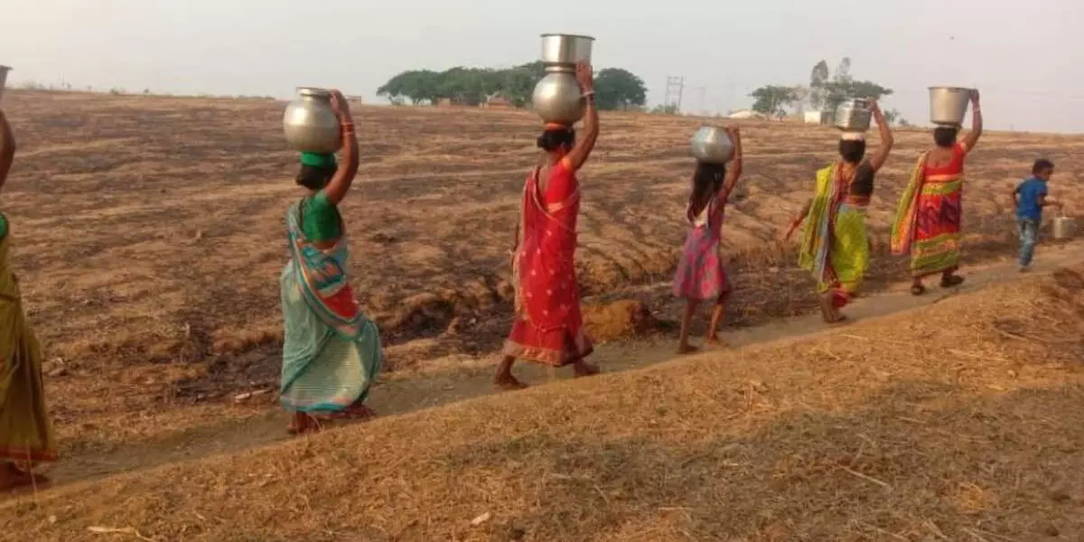 कर्नाटक में भूमिगत जल की कमी से किसानों को नुकसान हो रहा