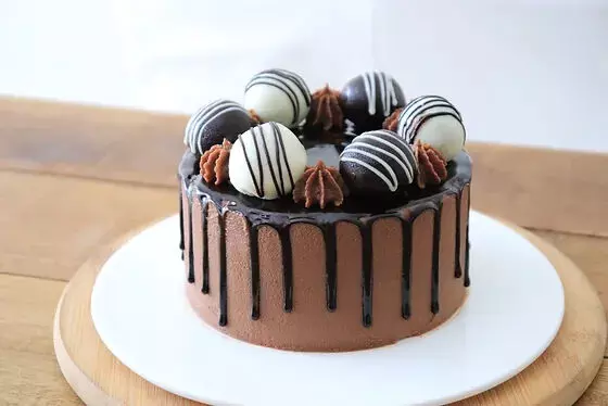 एगलेस चॉकलेट ट्रफल केक रेसिपी