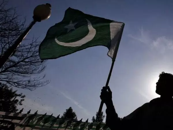 इस्लामाबाद पुलिस ने पाकिस्तान तहरीक-ए-इंसाफ नेताओं के खिलाफ एफआईआर दर्ज की