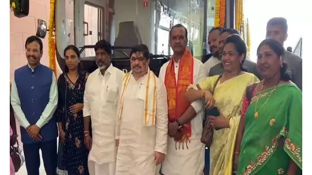 उपमुख्यमंत्री मल्लू भट्टी विक्रमार्क ने हैदराबाद में इलेक्ट्रिक ग्रीन मेट्रो एक्सप्रेस नॉन-एसी बसों का किया उद्घाटन