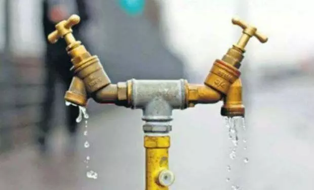 पूरे उत्तरी तेलंगाना जिलों में पीने के पानी की कमी, नलों में दूषित पानी