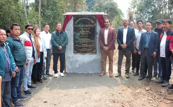 शिक्षा मंत्री ताबा तेदिर ने कॉम्प में ईएमआरएस की रखी आधारशिला