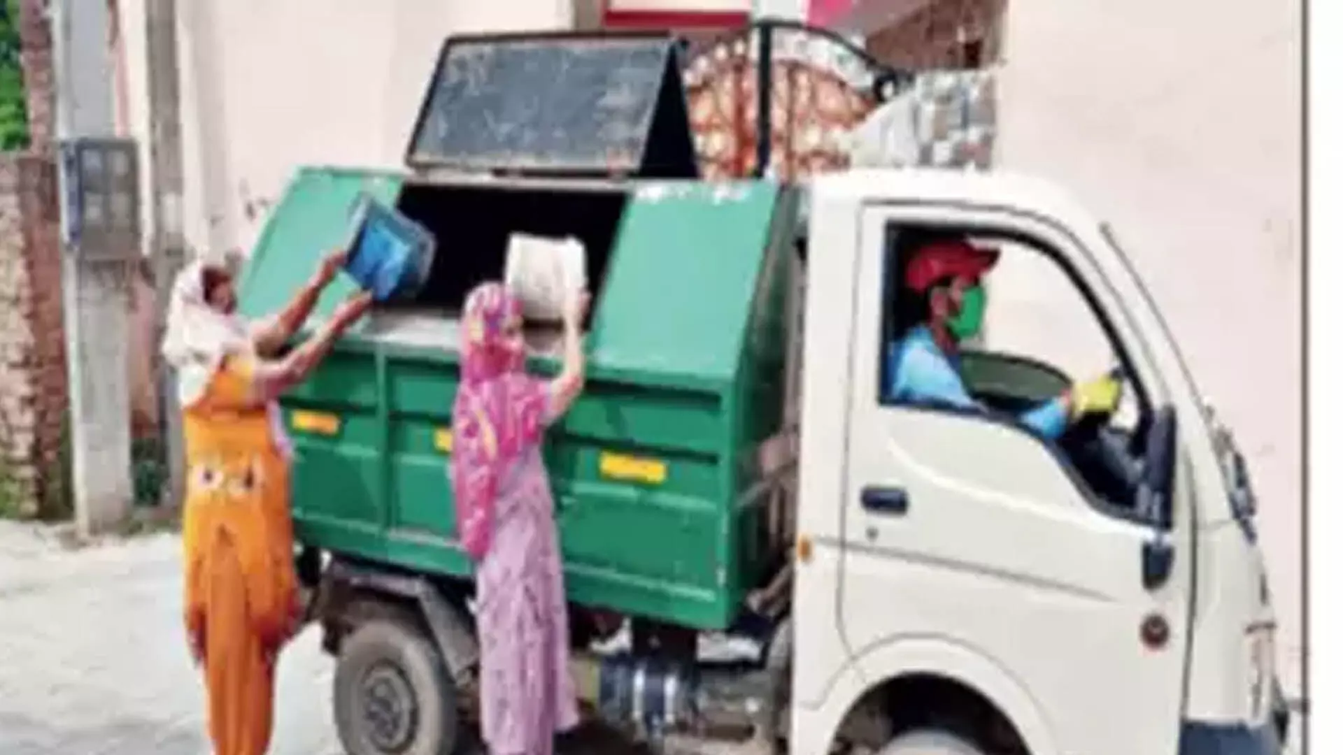 अहमदाबाद में ठोस कचरा प्रबंधन , प्रति वर्ष 1,000 करोड़ रुपये खर्च