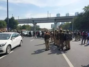 किसानों का प्रदर्शन, बॉर्डर पर सुरक्षा व्यवस्था चाक-चौबंद, VIDEO