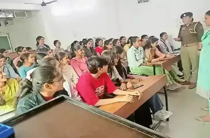 महिला समर्पित हिसार पुलिस टीम ने विद्यार्थियों को गुड टच और बैड टच के बारे में जानकारी दी