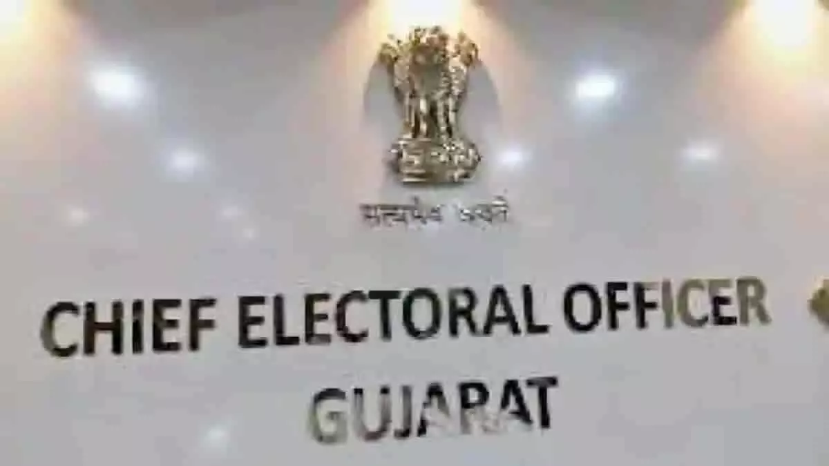 गुजरात में आदर्श आचार संहिता को सख्ती से लागू करने की व्यवस्था की जांच कर रहे मुख्य निर्वाचन अधिकारी