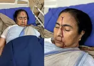 पीछे से धक्के के कारण गिर गईं, ममता बनर्जी की इलाज कर रहे डॉक्टर का बयान