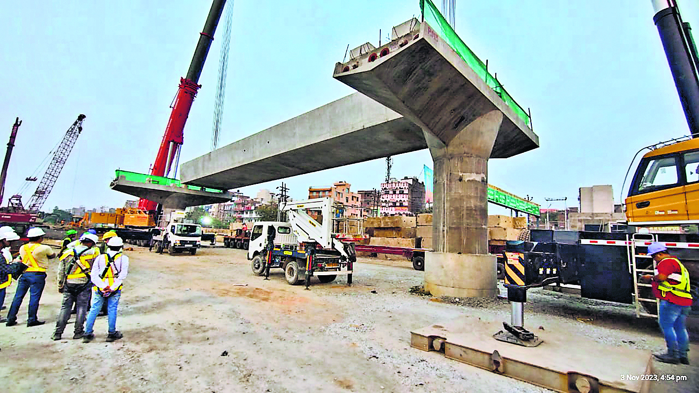 पटना मेट्रो 4 एलिवेटेड स्टेशन के मुख्य द्वार का निर्माण शुरू