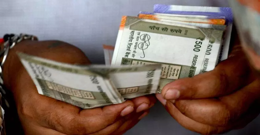 एफएम ने आश्वासन दिया कि लाभार्थियों को विशु से पहले कल्याण पेंशन बकाया के रूप में 4800 रुपये मिलेंगे