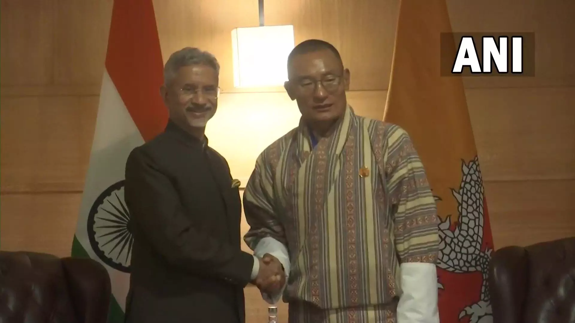 भूटान के प्रधानमंत्री शेरिंग टोबगे ने विदेश मंत्री एस जयशंकर से की मुलाकात