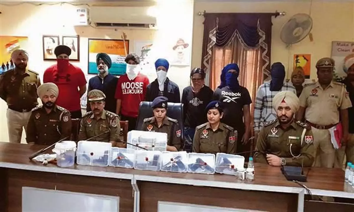 फगवाड़ा पुलिस ने छह अपराधियों को पकड़ा, 14 पिस्तौल, 66 जिंदा कारतूस जब्त