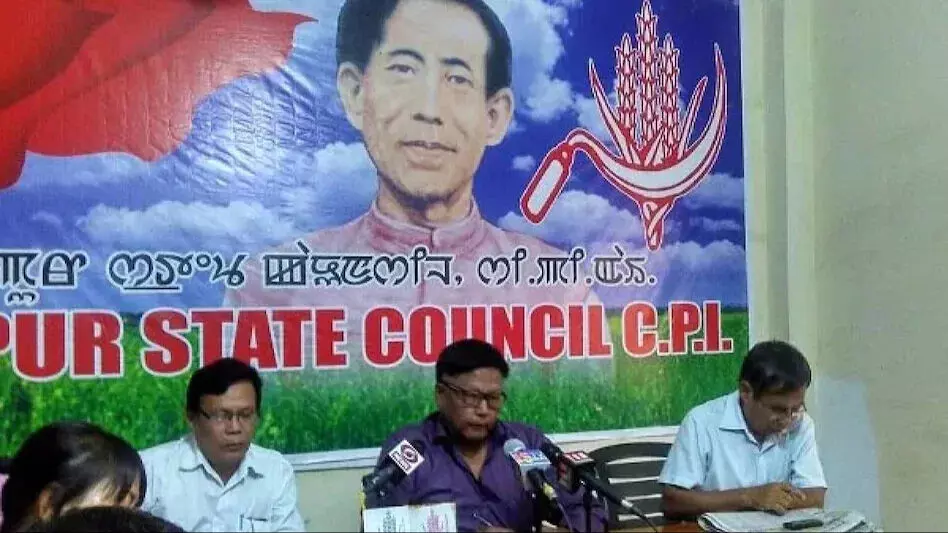 लैशराम सोतिनकुमार ने आंतरिक मणिपुर संसदीय क्षेत्र चुनाव के लिए उम्मीदवार के रूप में नामांकन