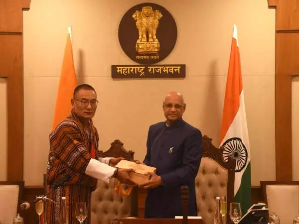 राज्यपाल ने किया भूटान के प्रधानमंत्री का स्वागत