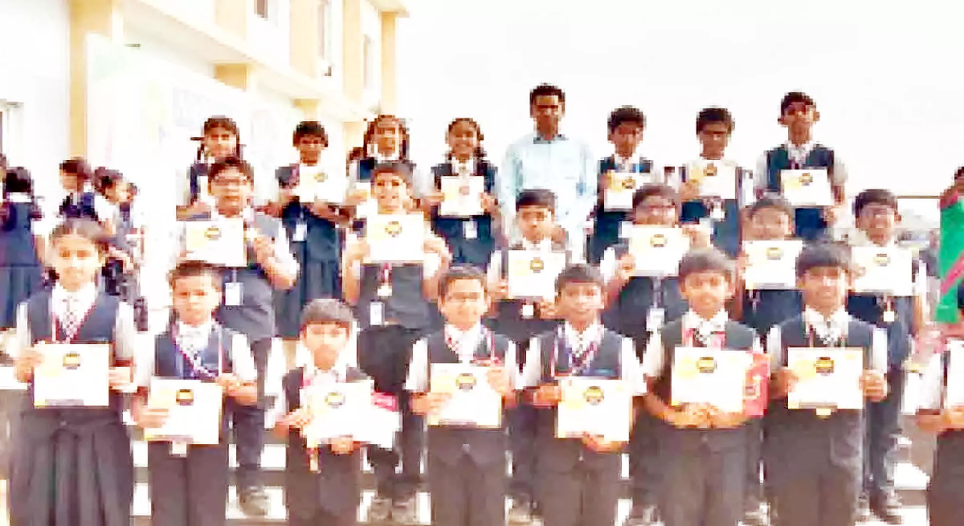 करीमनगर: जिले के छात्रों ने अंतर्राष्ट्रीय गणित ओलंपियाड में बड़ी जीत हासिल की