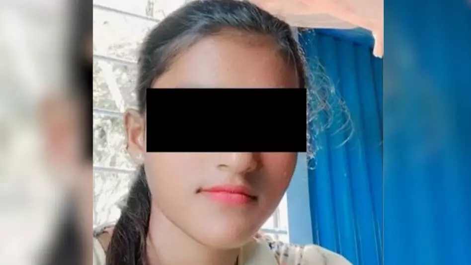 गोलपाड़ा में कथित तौर पर रमज़ान की छुट्टी न मिलने के कारण 14 वर्षीय लड़की ने आत्महत्या कर ली