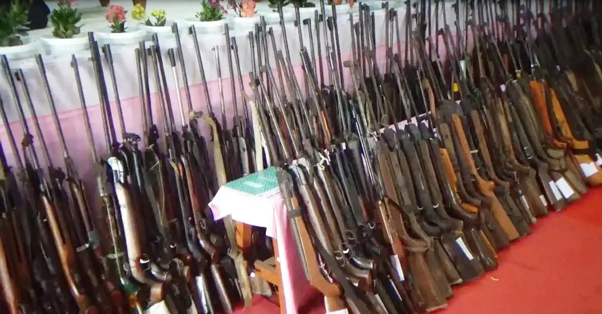 मणिपुर लाइसेंसी बंदूकें 23 मार्च तक पुलिस के पास जमा कराई जाएंगी
