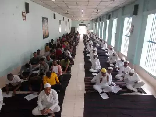 रायपुर सेंट्रल जेल में कैदियों ने दिलाई परीक्षा