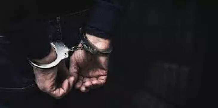 व्यवसायी से 70 करोड़ रुपये की ठगी के आरोपी जालसाज को पुलिस ने गिरफ्तार किया