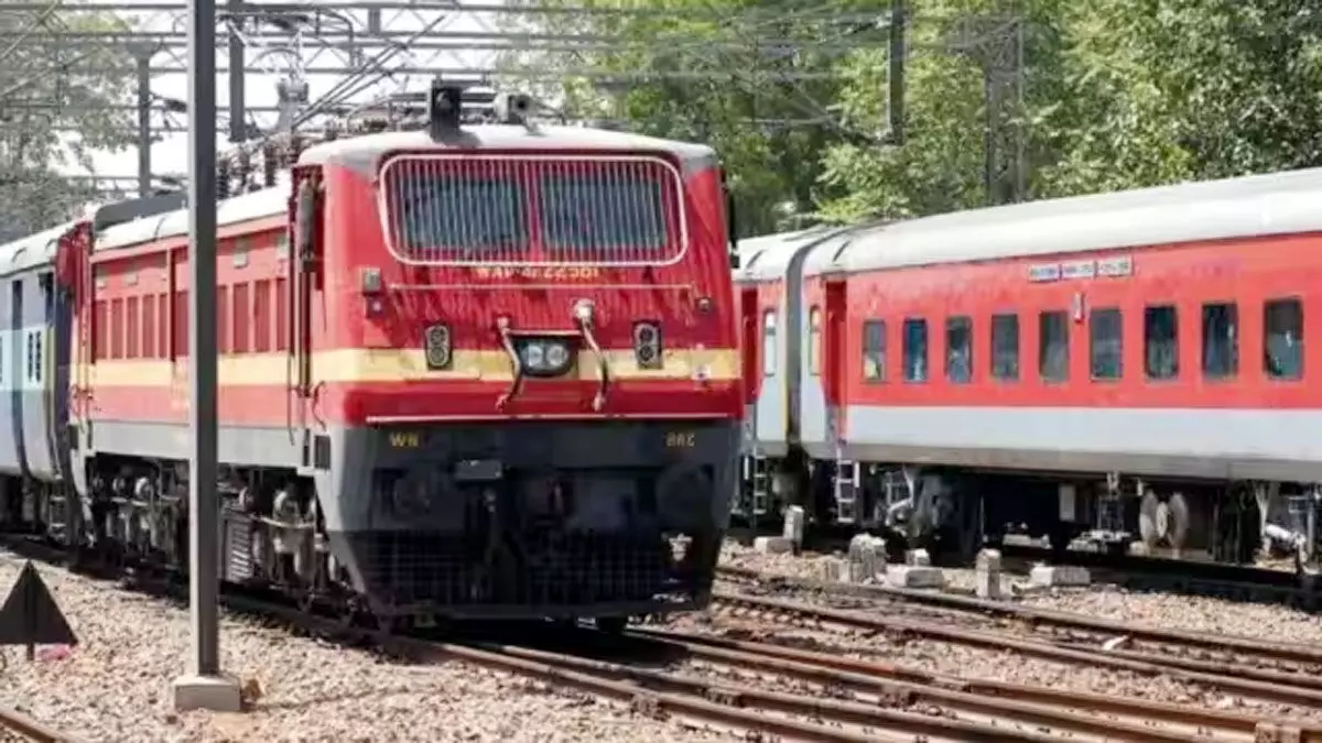 nainital : लालकुआं-राजकोट के लिए होली स्पेशल ट्रेन की सुविधा