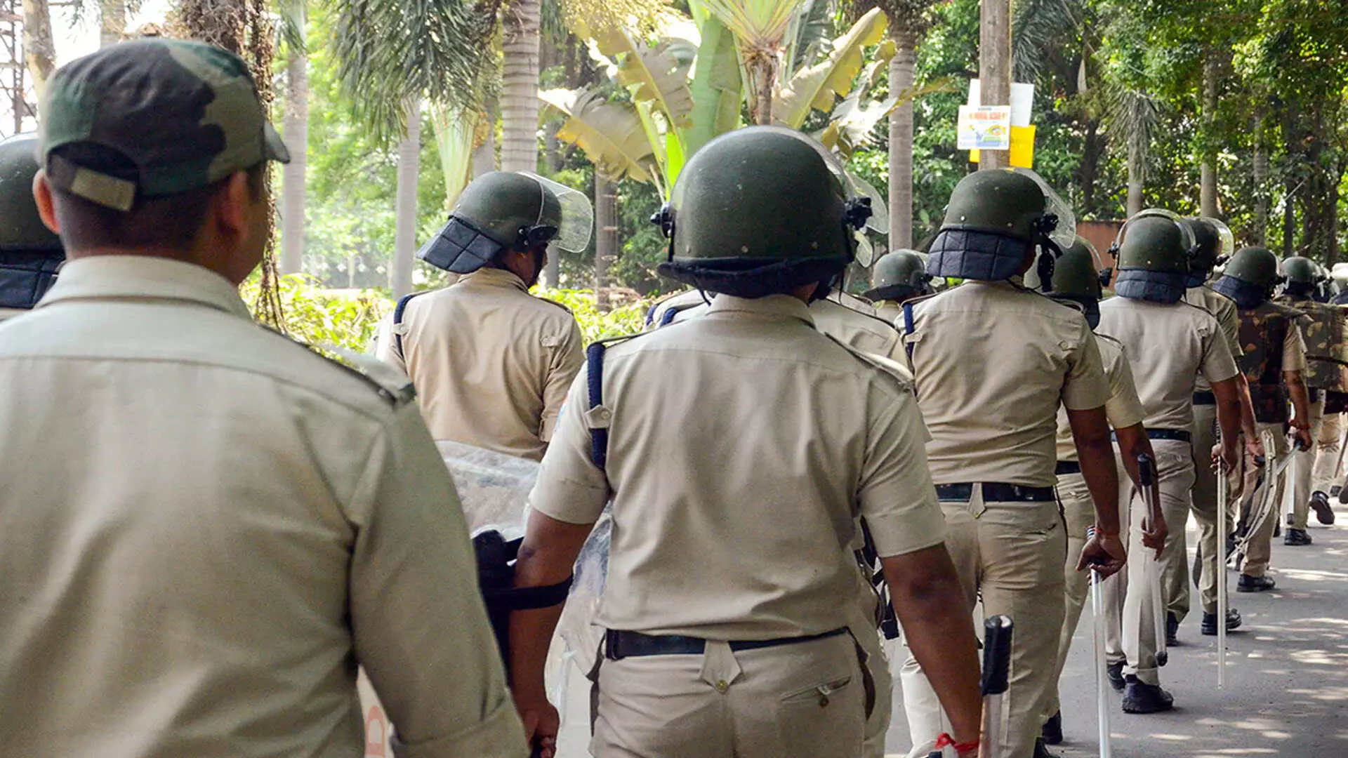 चुनाव आयोग द्वारा शीर्ष पुलिस अधिकारी को हटाने के बाद बंगाल को मिला नया पुलिस प्रमुख