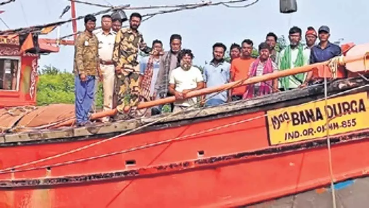 ओडिशा के गहिरमाथा समुद्री अभयारण्य में मछली पकड़ने के आरोप में 11 गिरफ्तार