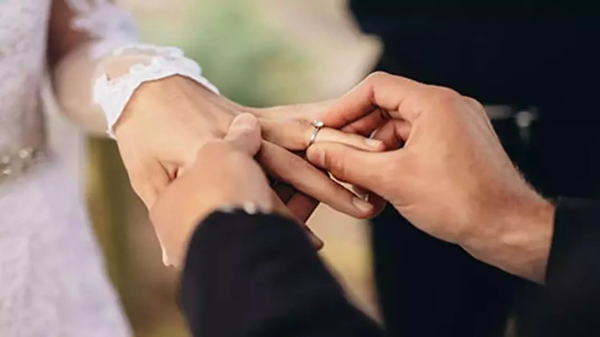 दक्षिण कोरिया में 12 साल में पहली बार 2023 में शादियाँ बढ़ीं- रिपोर्ट