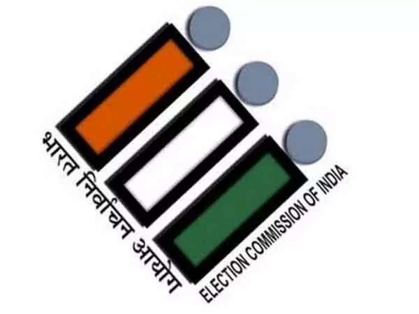 चुनाव ड्यूटी पर तैनात मीडियाकर्मी, आवश्यक सेवाओं से जुड़े लोग डाक मतपत्रों का उपयोग कर मतदान कर सकते हैं: ईसीआई