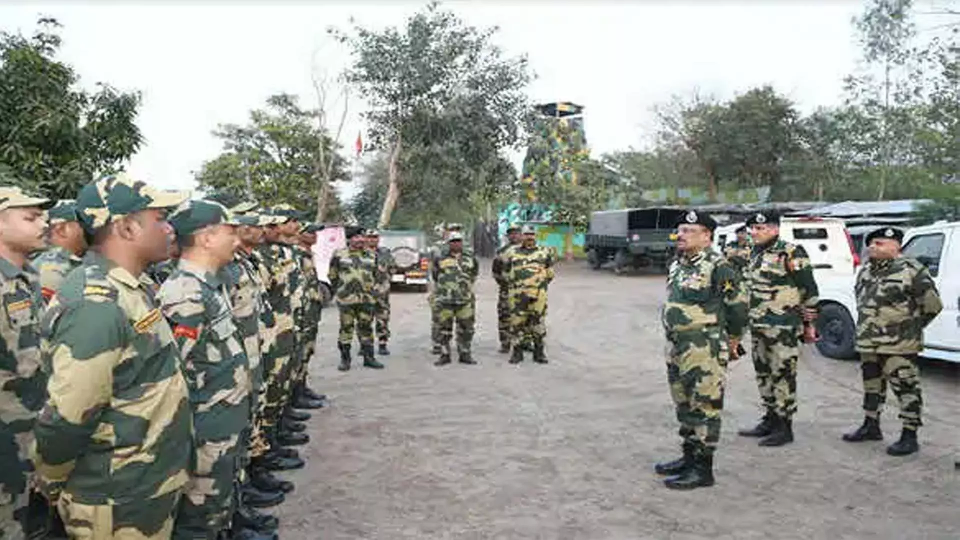 बीएसएफ के विशेष महानिदेशक ने कुपवाड़ा में नियंत्रण रेखा पर सुरक्षा