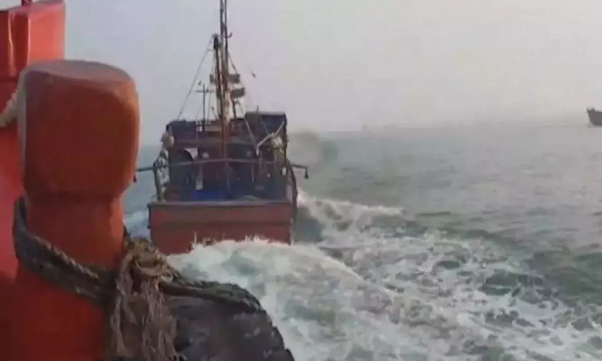 गहिरमाथा में कछुआ गश्ती जहाज पर हमला