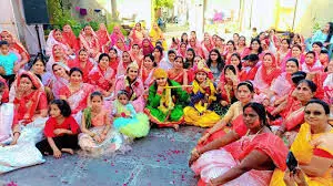 महिला मंडल ने विवेकानन्द नगर में फागोत्सव मनाया
