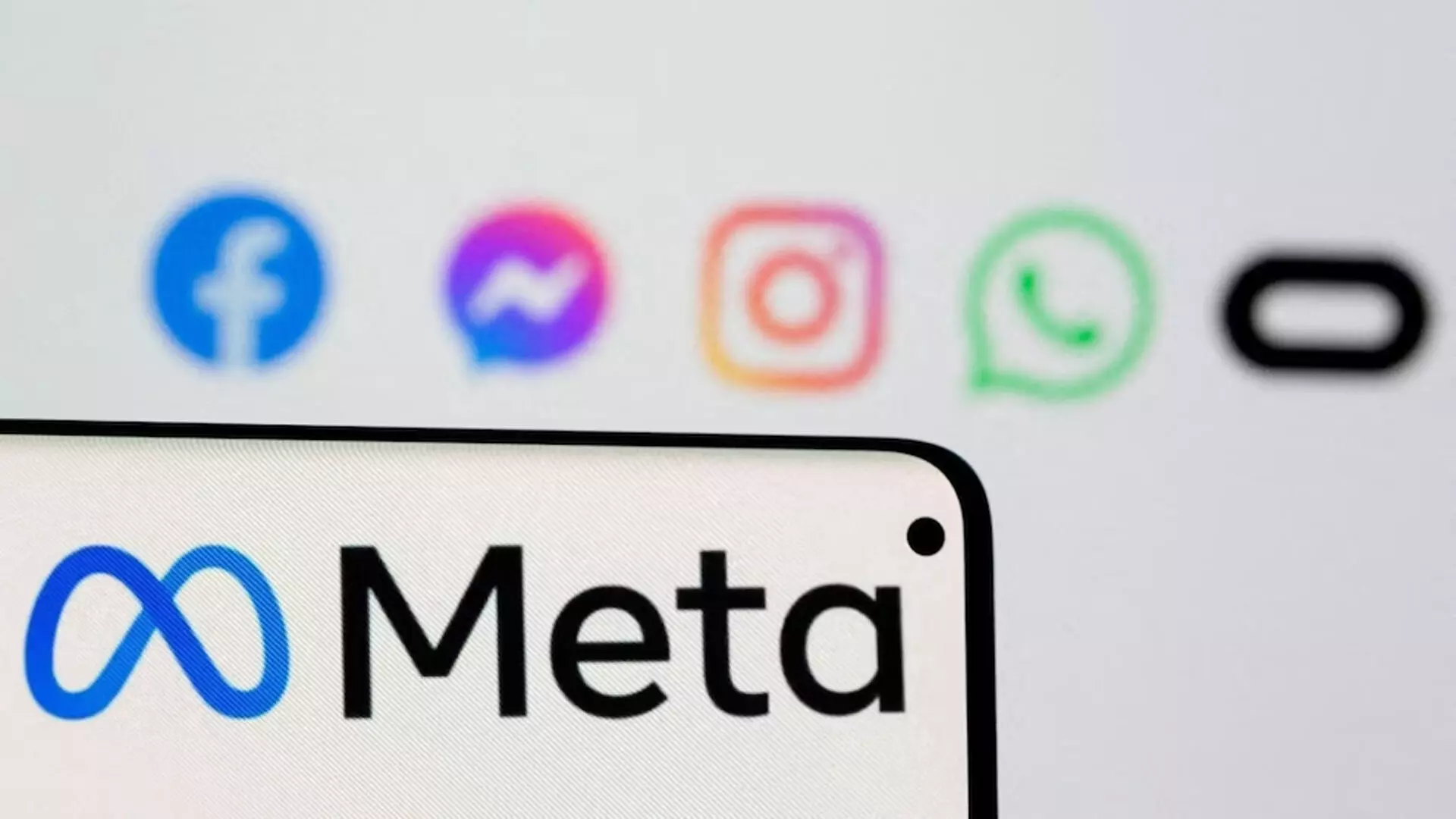 मेटा ने ईयू में विज्ञापन-मुक्त फेसबुक, इंस्टाग्राम के लिए मासिक सदस्यता शुल्क आधा करने की पेशकश