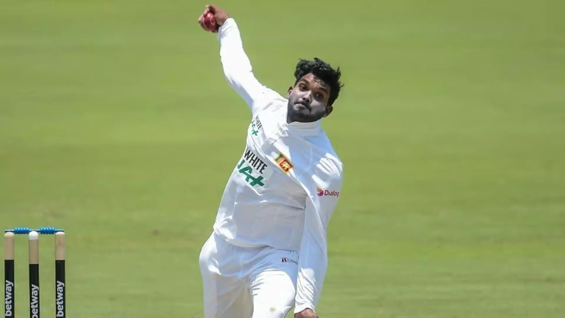 वानिंदु हसरंगा की टेस्ट क्रिकेट में वापसी, बोर्ड द्वारा शोषण की गई खामियों का खुलासा