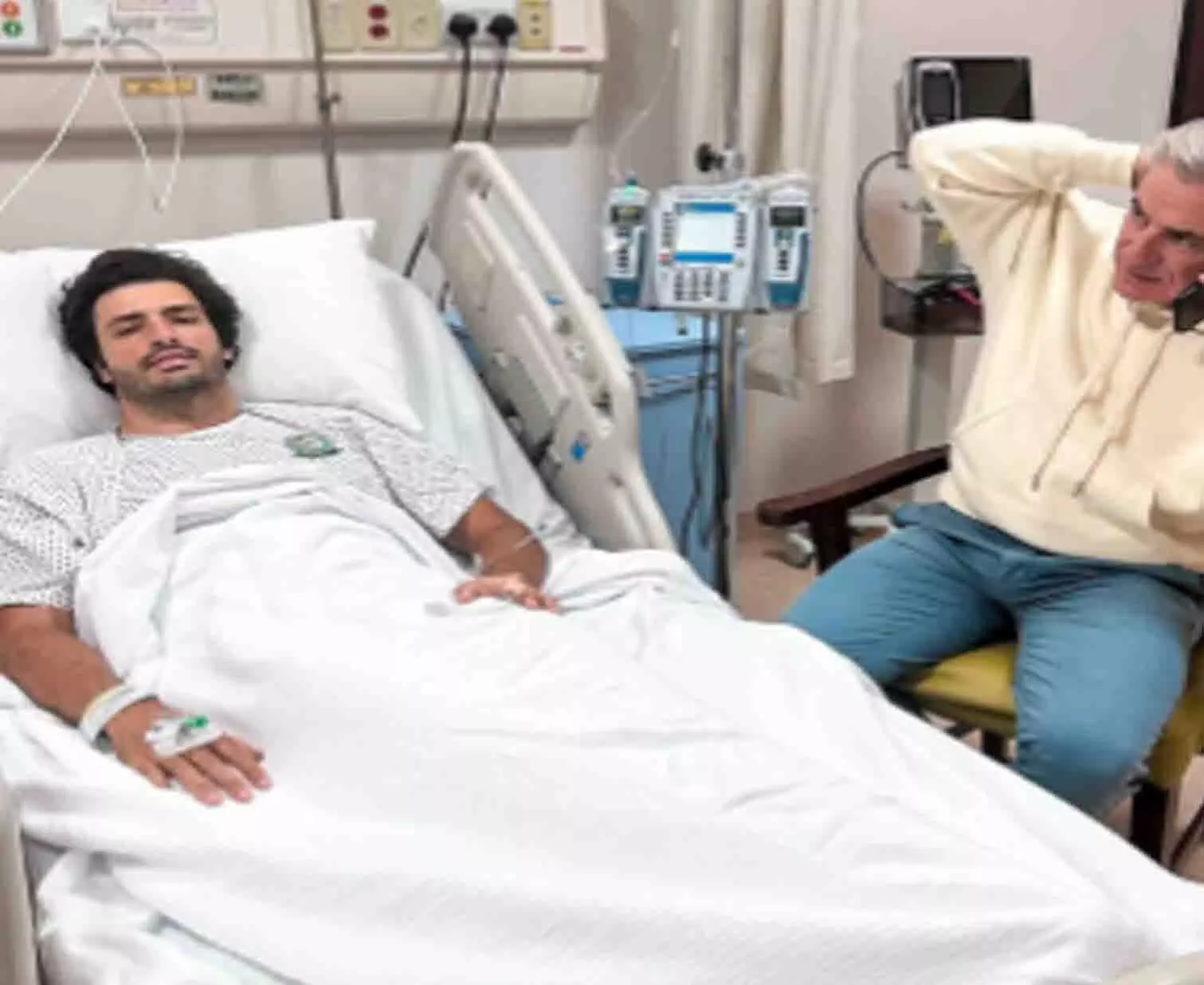 कार्लोस सैन्ज़ को एपेंडिसाइटिस सर्जरी से उबरने के बाद ऑस्ट्रेलियाई जीपी की वापसी की उम्मीद