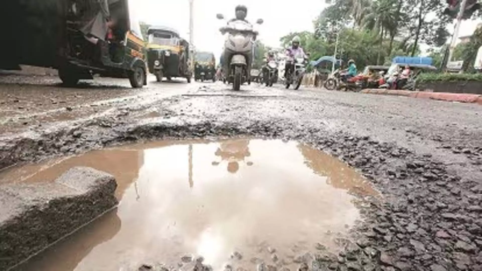 एआई मरम्मत की आवश्यकता वाली दिल्ली की सड़कों पहचान