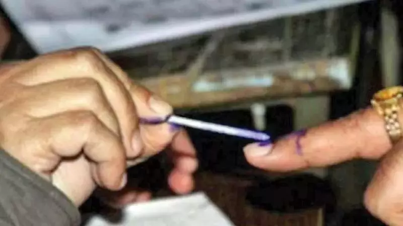 चुनाव दिशानिर्देशों के कड़ाई से पालन के लिए विजाग के शीर्ष पुलिस अधिकारी