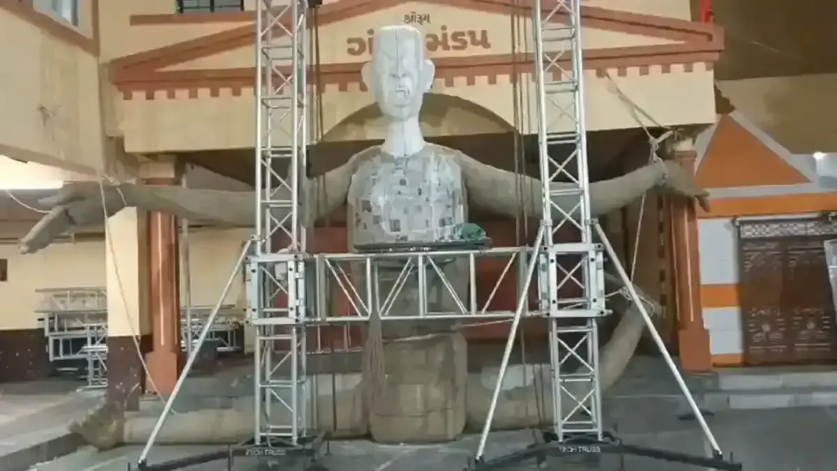जामनगर में भोइसमाज ने दुनिया की सबसे ऊंची होलिका मूर्ति बनाई