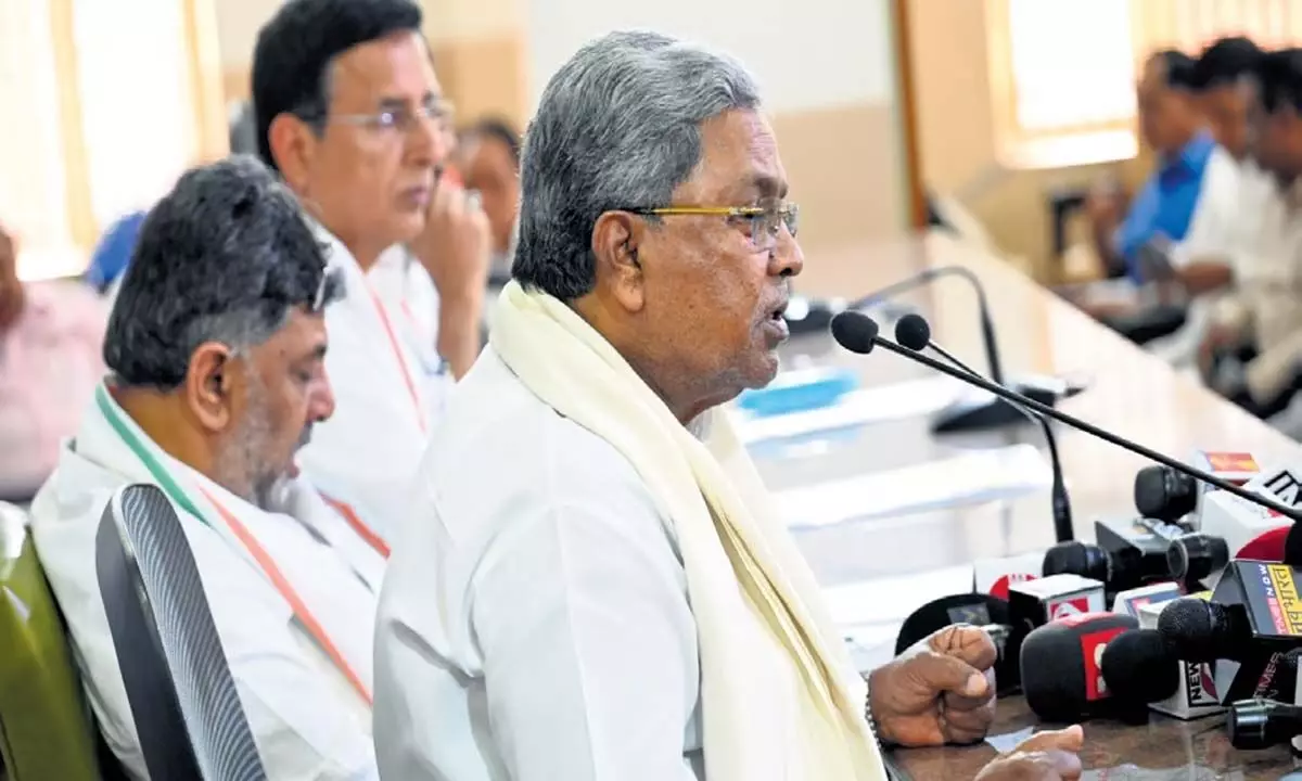 खाते फ्रीज, चुनावी फंड के लिए कर्नाटक कांग्रेस बनी आत्मनिर्भर
