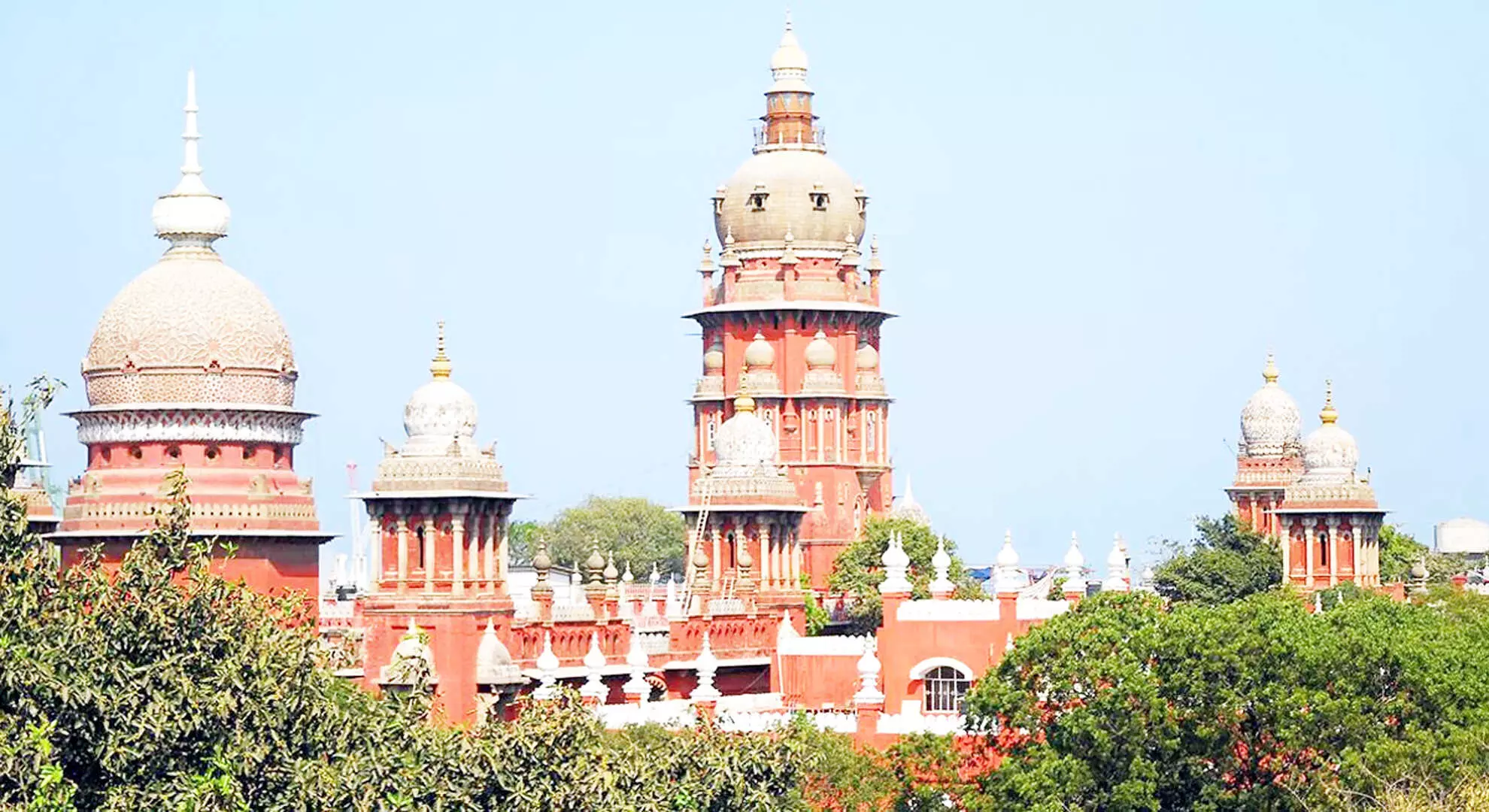 मद्रास उच्च न्यायालय ने टीएन महिला छात्रावासों को जीएसटी दायरे से मुक्त कर दिया