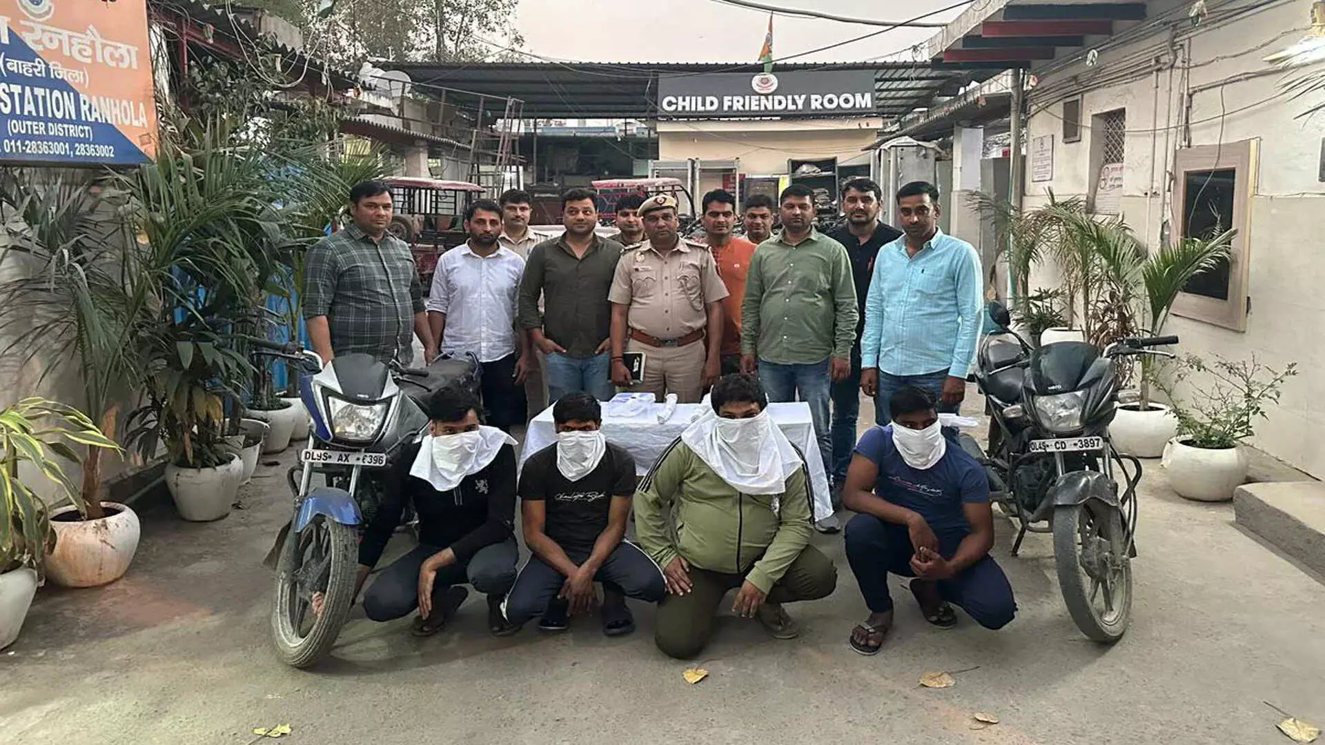 दिल्ली में लुटेरा समझकर 2 दोस्तों की हत्या, 4 गिरफ्तार