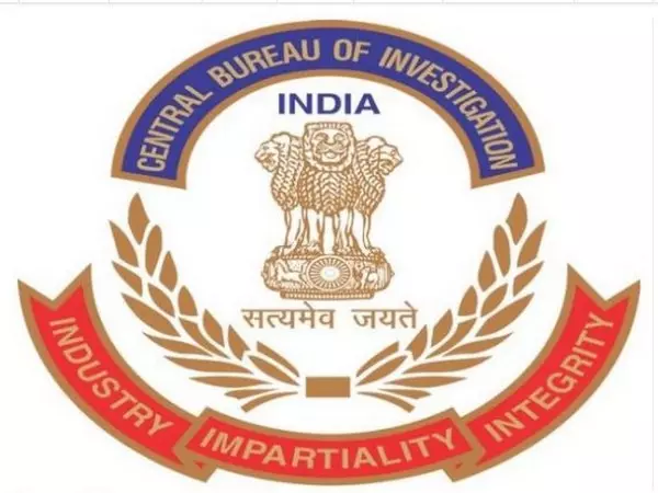 सीबीआई ने दिल्ली पुलिस के हेड कांस्टेबल को रिश्वत लेते हुए पकड़ा