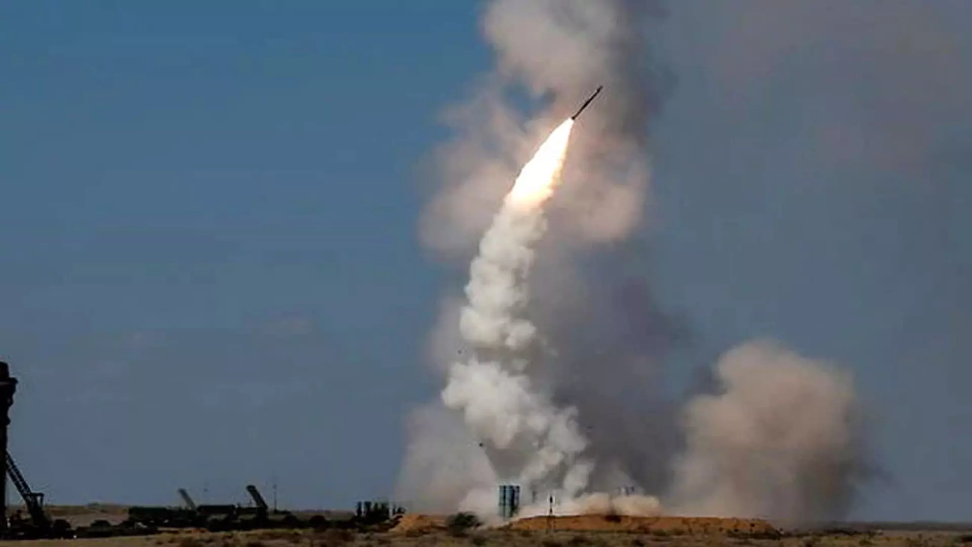 यूक्रेन पर दागी गई रूसी क्रूज़ मिसाइल ने पोलिश हवाई क्षेत्र का उल्लंघन किया