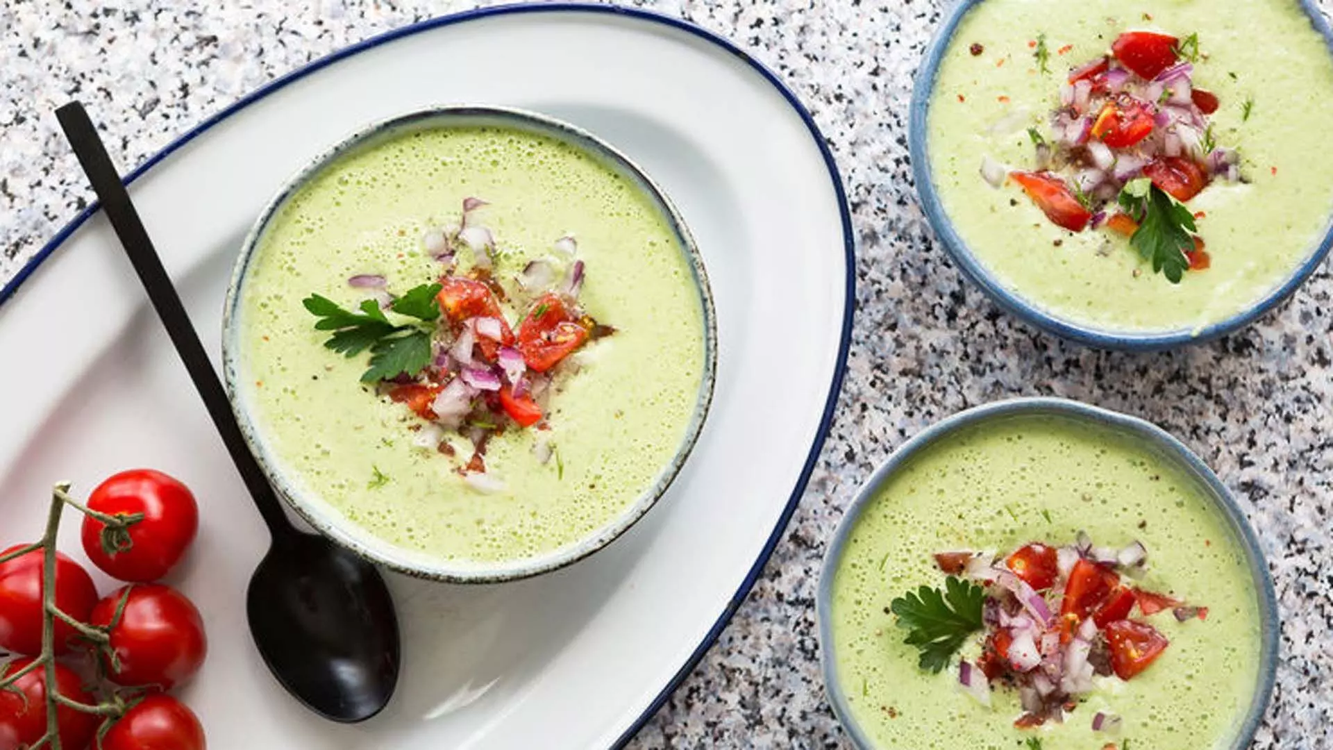 स्वास्थ्यवर्धक और स्वादिष्ट ठंडा खीरे का सूप, रेसिपी