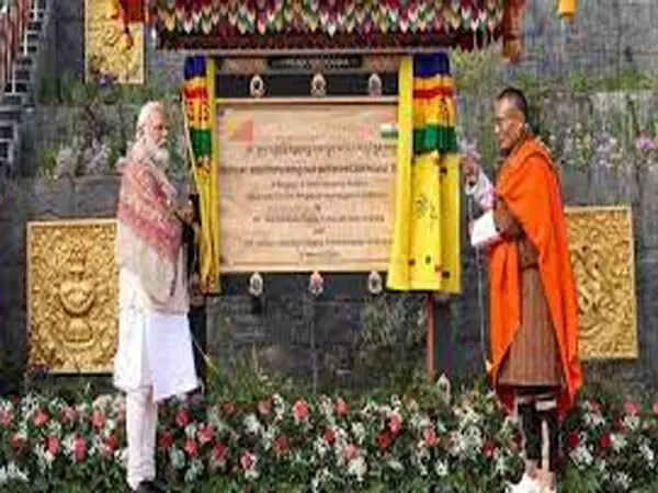 प्रधानमंत्री मोदी ने किया ‘ज्ञाल्त्सुएन जेत्सुन पेमा मदर एंड चाइल्ड हॉस्पिटल’ का उद्घाटन