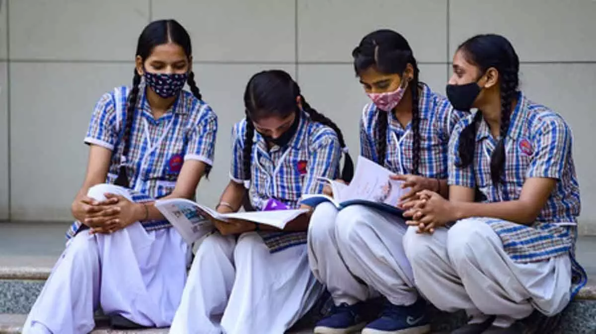 कर्नाटक में 8,69,968 छात्र एसएसएलसी परीक्षा में शामिल होंगे