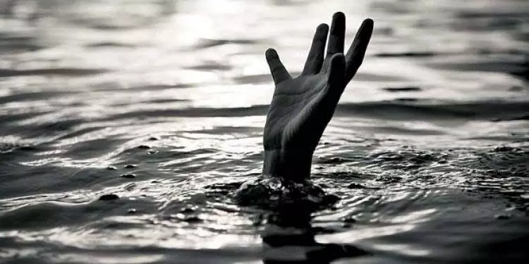 ओडिशा में होली मनाने के बाद तीन छात्र डूबे