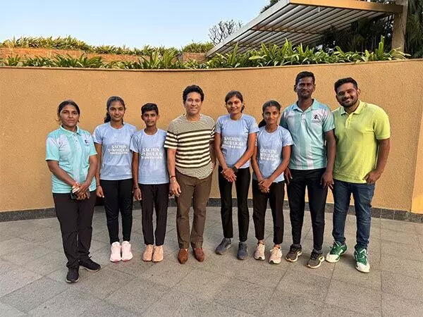 सचिन तेंदुलकर ने मन देशी चैंपियंस कार्यक्रम में युवा एथलीटों के साथ अपनी प्रेरणादायक कहानी साझा की